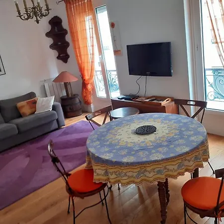 Petroff Apartment *